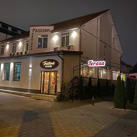Pensiunea Passion Bucarest Exterior foto
